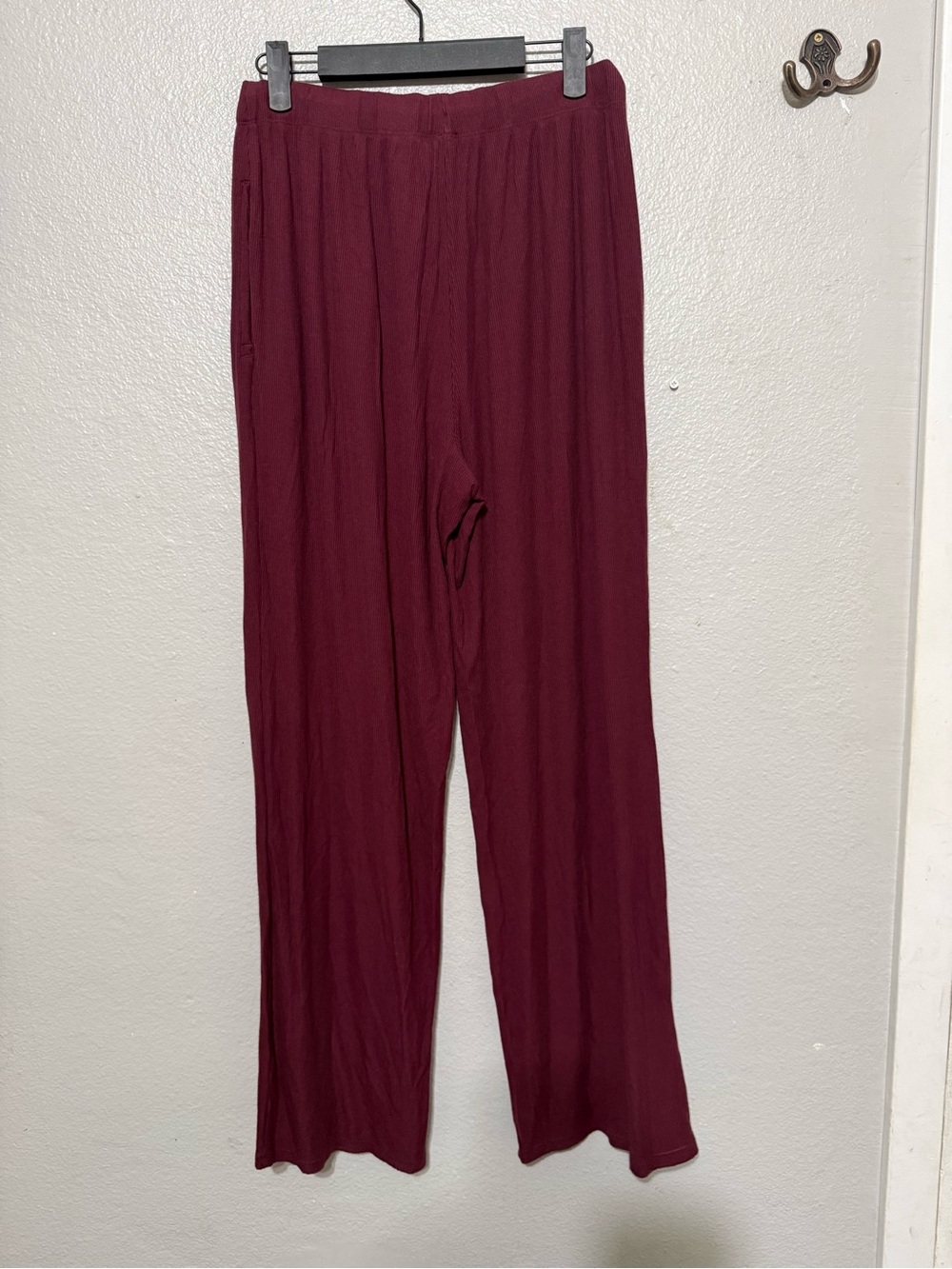 SKIMS Modal Ribbed Wide-Leg Women's Pants in Burgundy - Picture 5 of 7